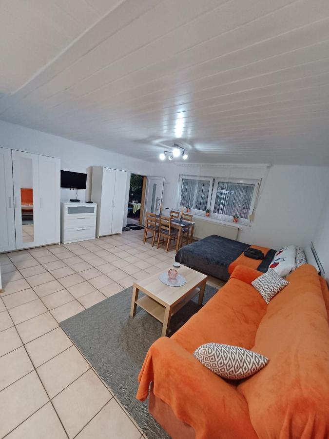 Ferienwohnung Neli Am Rhein Rheinbrohl Bagian luar foto