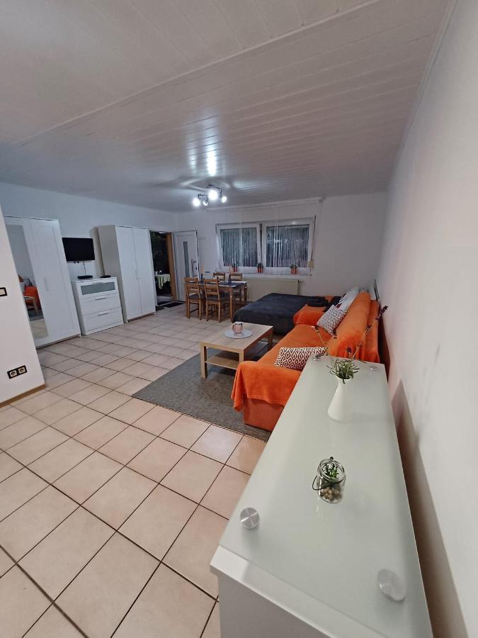 Ferienwohnung Neli Am Rhein Rheinbrohl Bagian luar foto