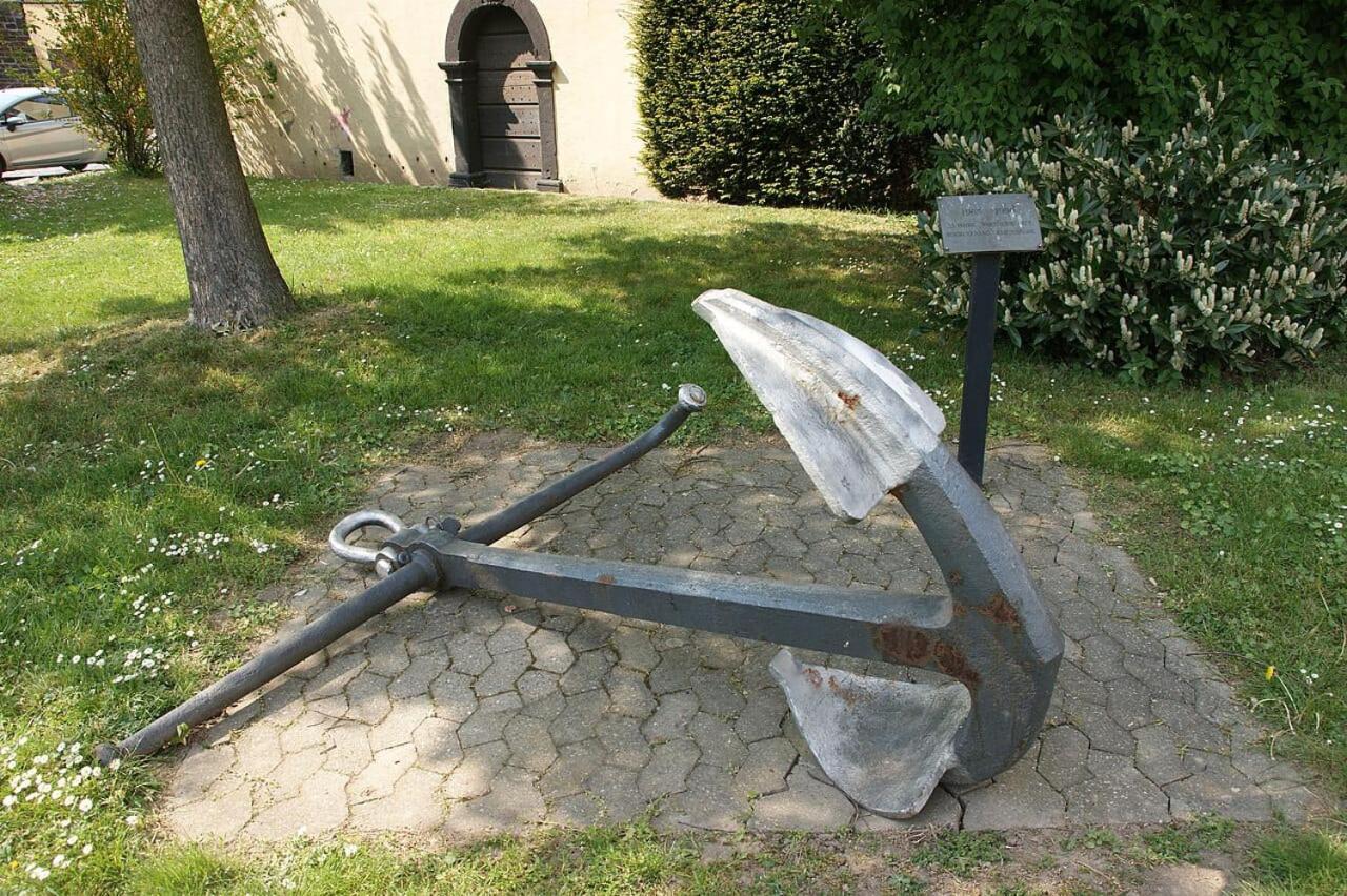 Ferienwohnung Neli Am Rhein Rheinbrohl Bagian luar foto